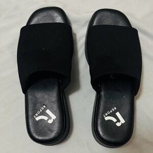 Report Black Slide Sandals